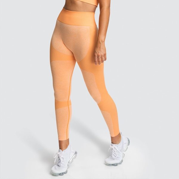 7/8 High-Waist Scrunch Leggings - Image 3